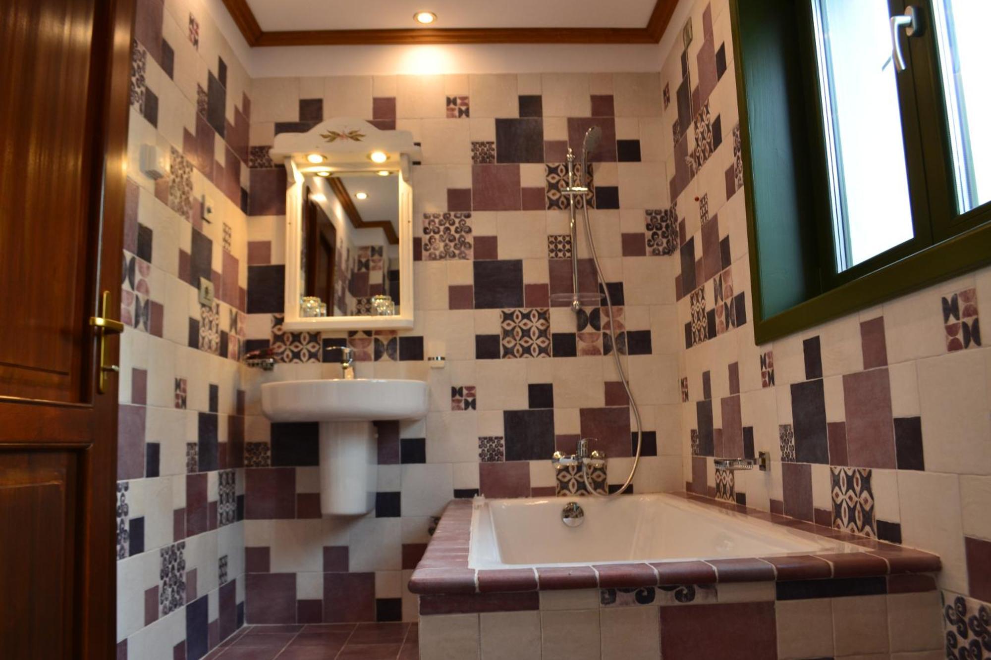 Casa Comana Boutique Hotel Bukarest Eksteriør billede